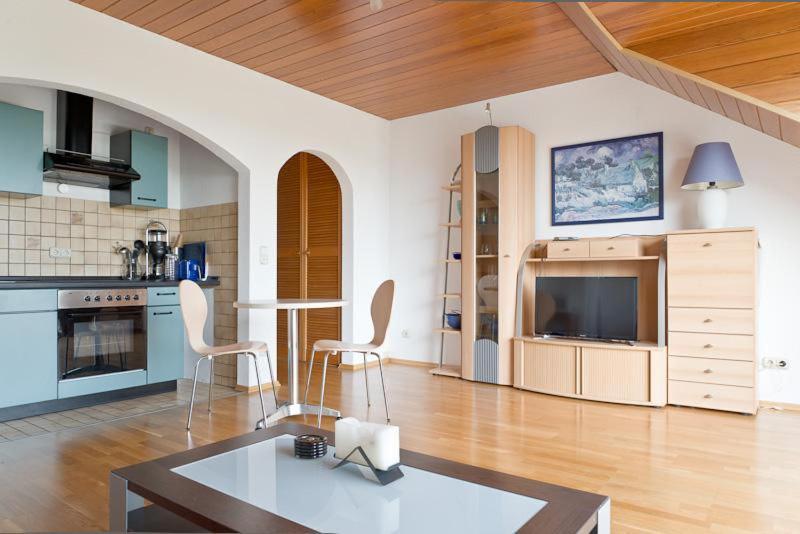Ferienwohnung Sophie Mit Dachterrasse Есен Екстериор снимка